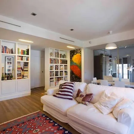 Entire In Apartment